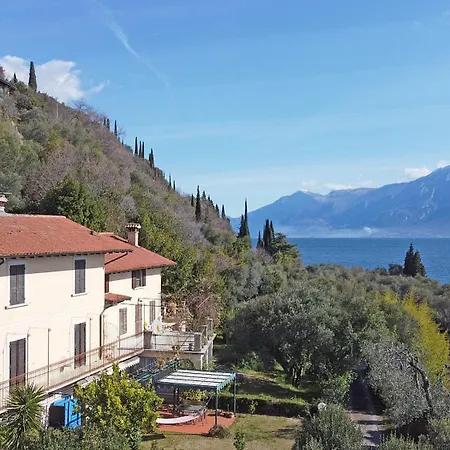 La Casa Incantata Roina